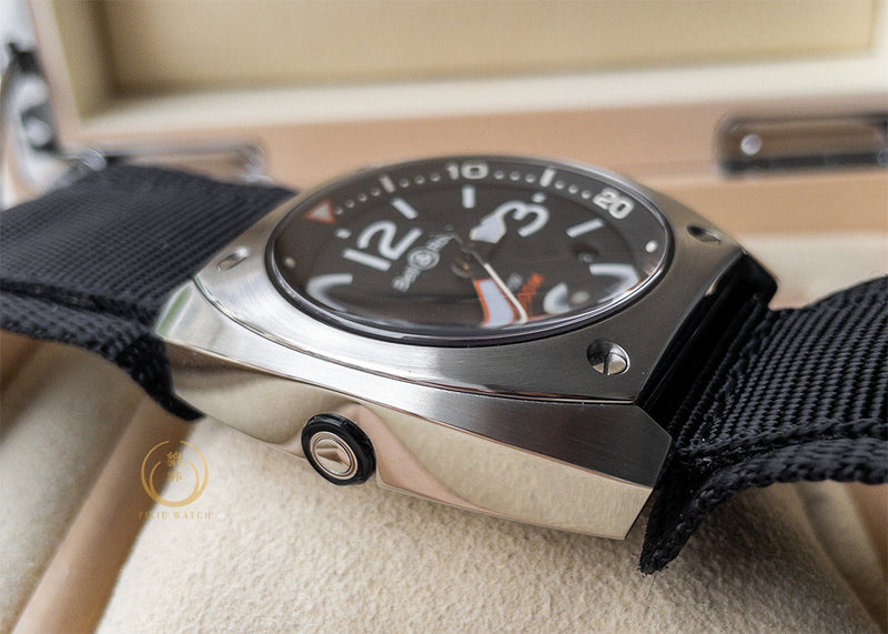 Bell & Ross BR 02-20 Marine Diver