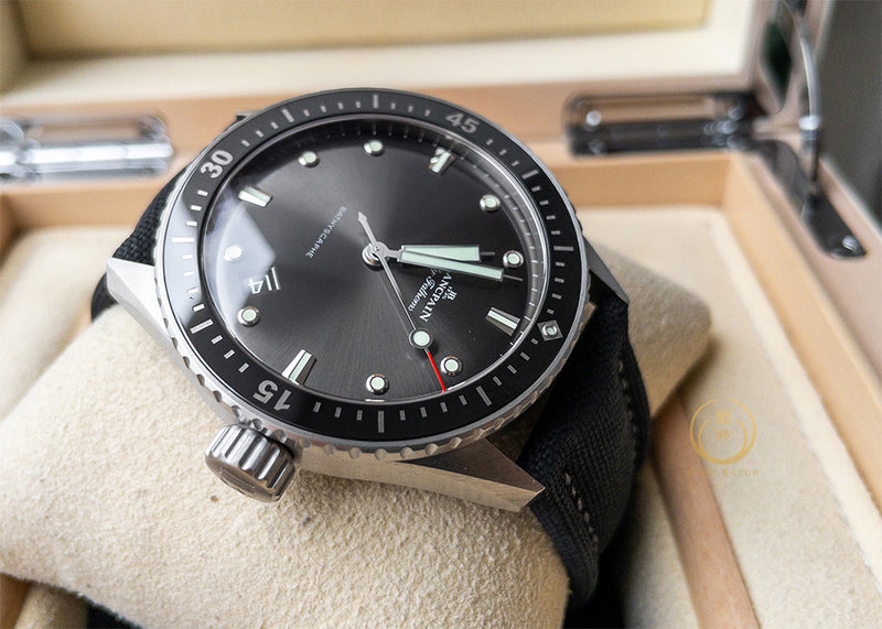 Blancpain Bathyscaphe 5100B