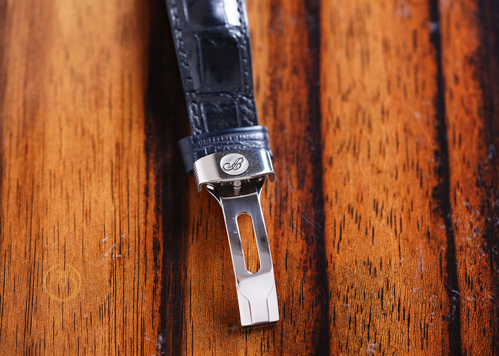 Breguet Classique 7137 White Gold