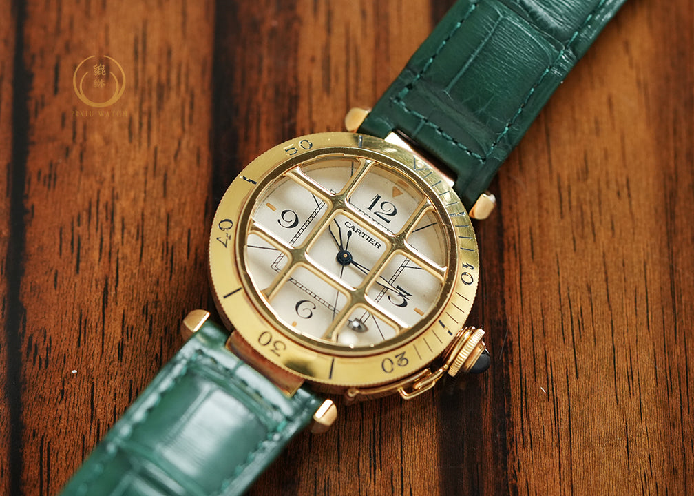 Cartier Vintage Pasha “Grille”
