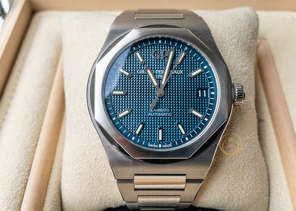 Girard Perregaux Laureato Steel
