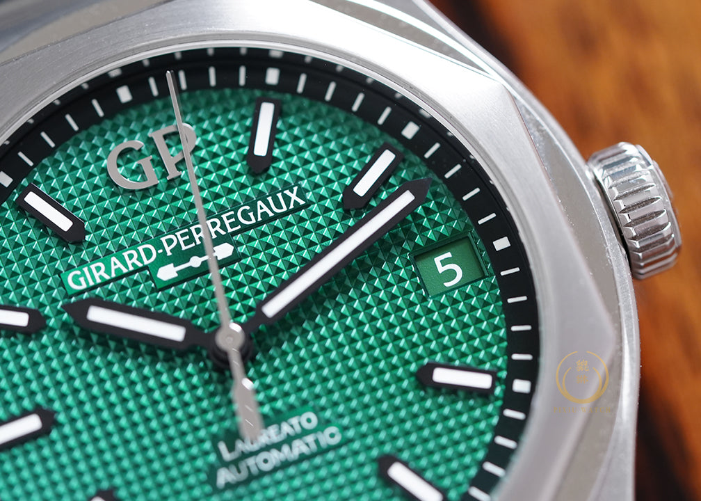 Girard-Perregaux Laureato Evergreen
