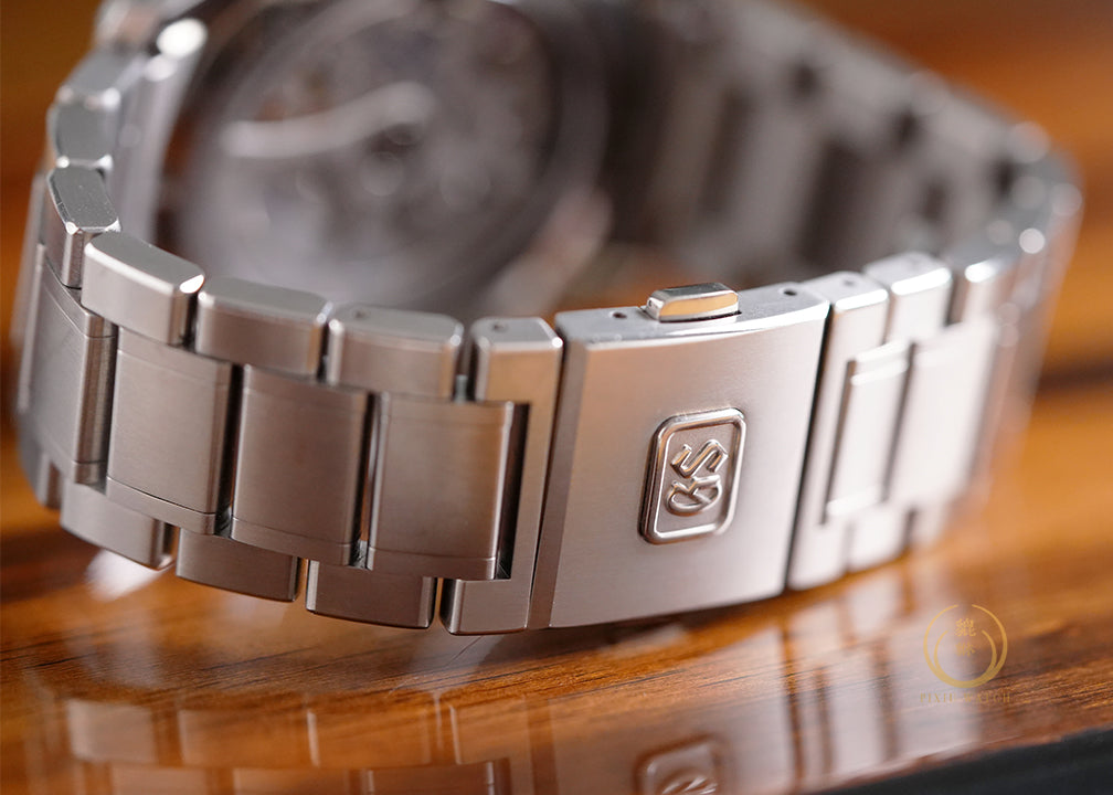 Grand Seiko Spring Drive 5 Days Titanium
