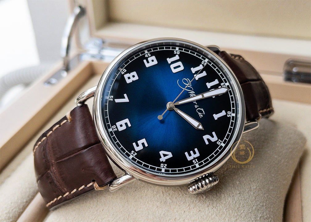H. Moser & Cie Heritage Centre Seconds