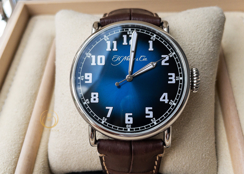 H. Moser & Cie Heritage Centre Seconds