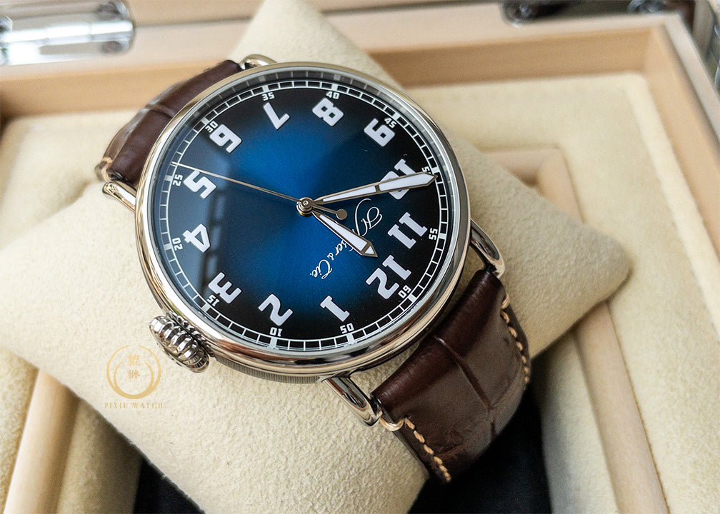 H. Moser Heritage Funky Blue