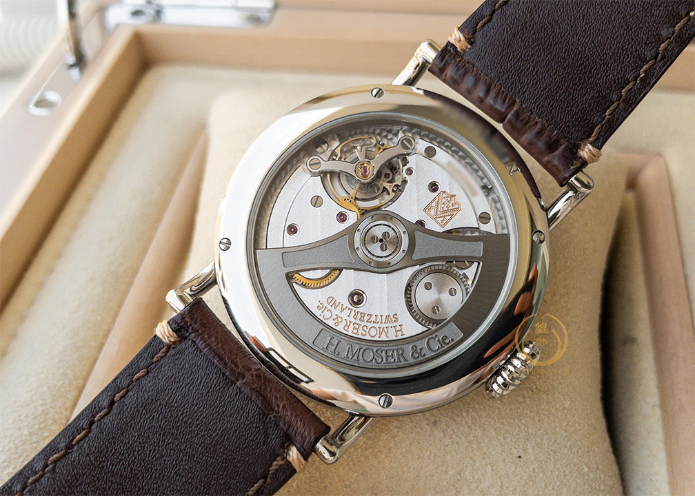 H. Moser & Cie. Heritage Funky Blue