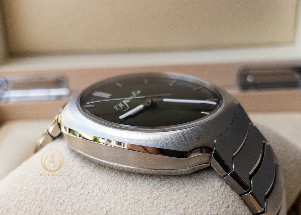 H. Moser & Cie. Streamliner Matrix Green