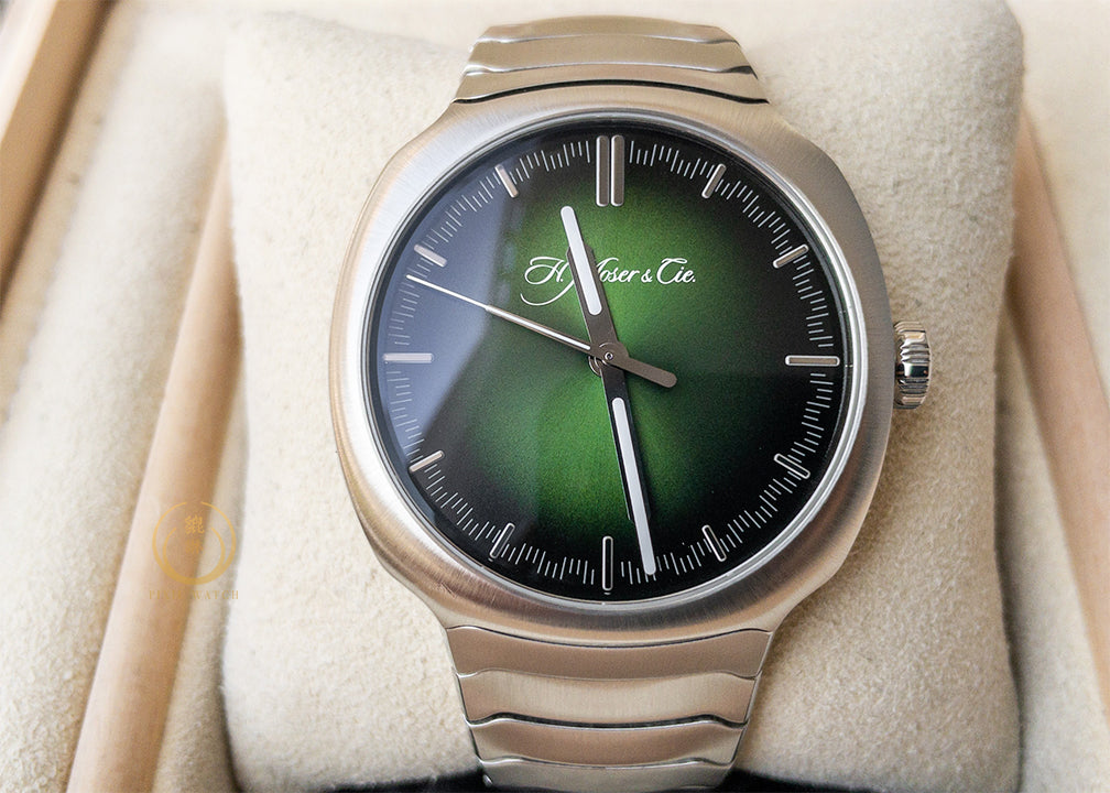 H. Moser & Cie. Streamliner Matrix Green