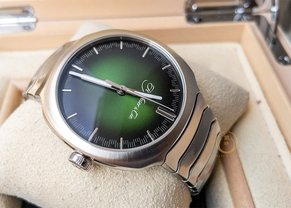 H. Moser & Cie. Streamliner Matrix Green