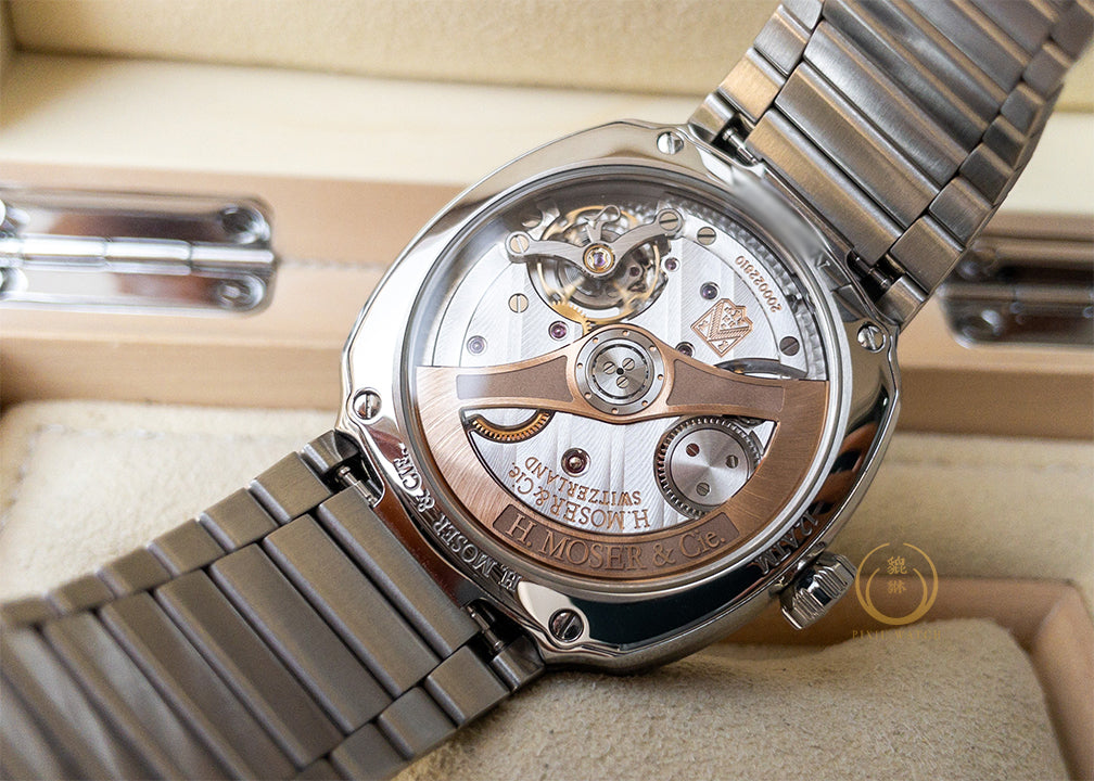 H. Moser & Cie. Streamliner Matrix Green