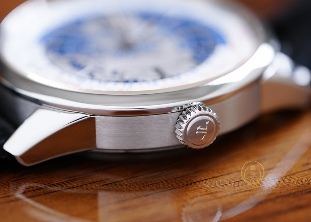 Jaeger-LeCoultre Geophysic Universal Time