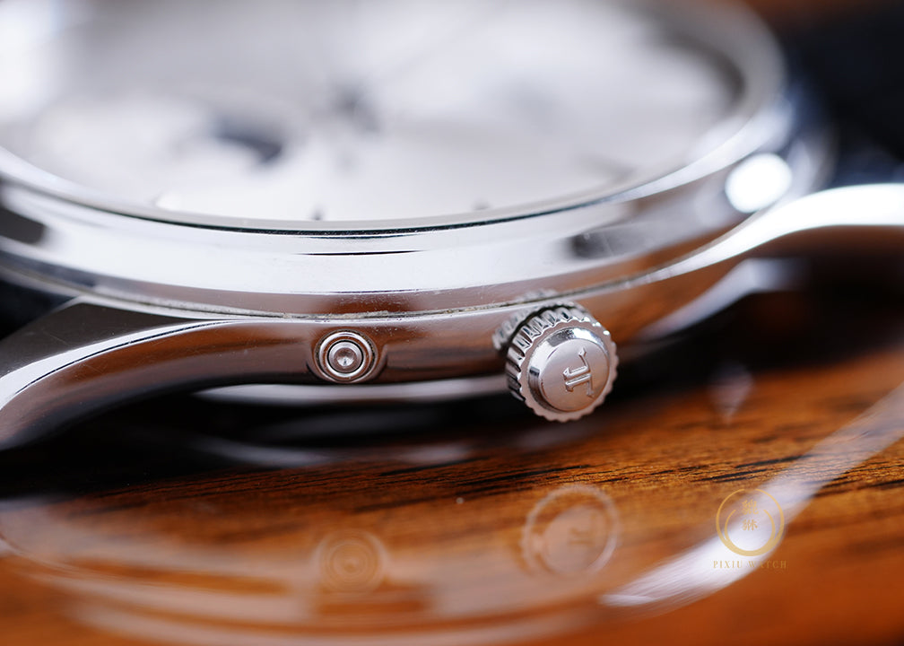 Jaeger-LeCoultre Master Ultra Thin Moon