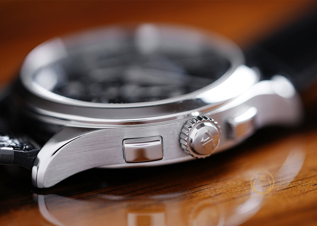 Jaeger-LeCoultre Master Chronograph 174.8.C1