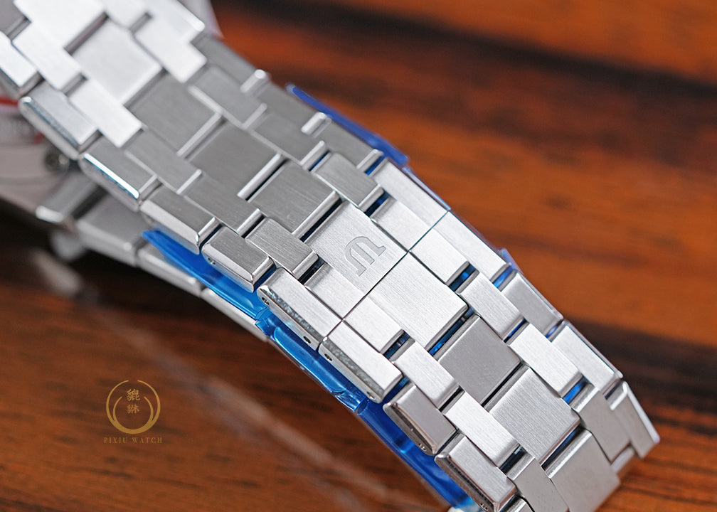 Maurice Lacroix Aikon KMCH Limited