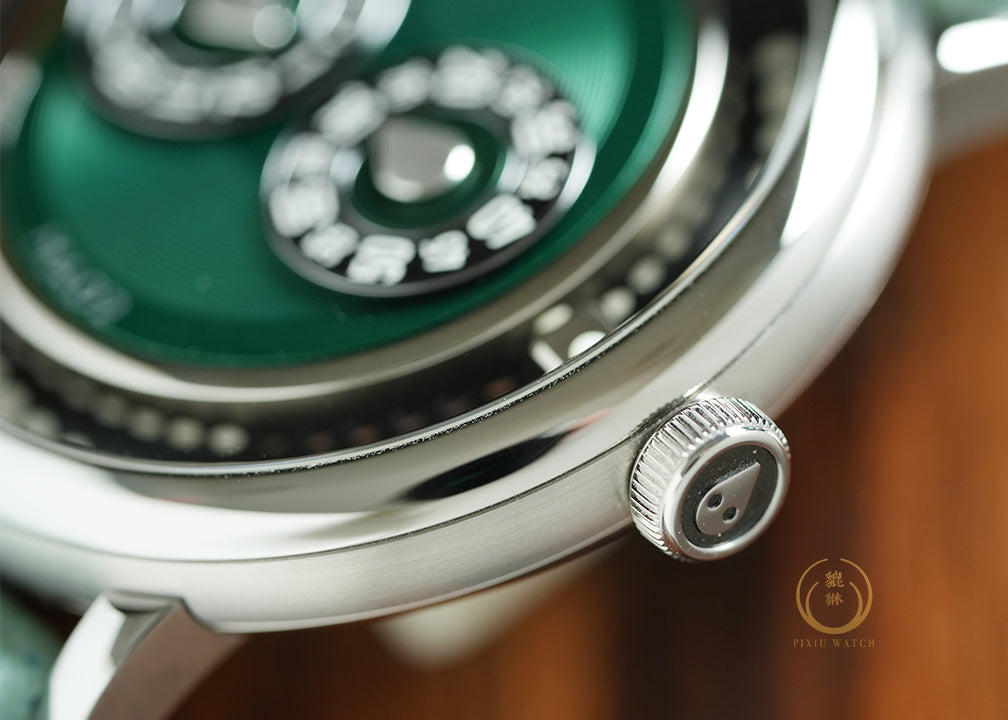 MB&F M.A.D.2 Green Eric Giroud