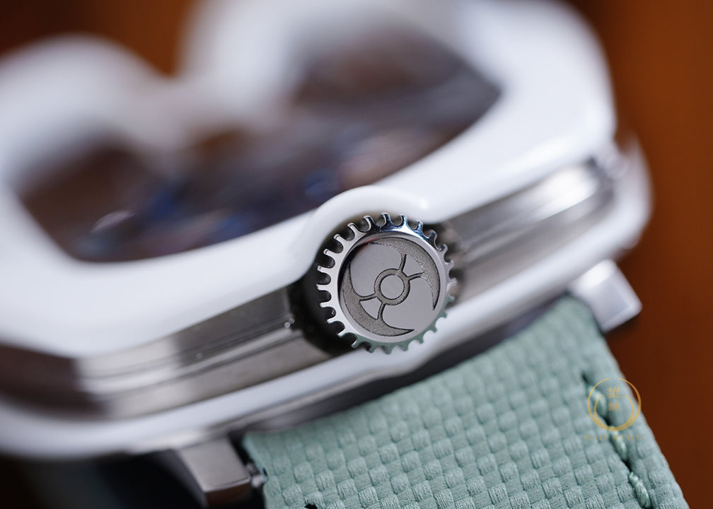 MB&F HM8 Mark 2 White Edition