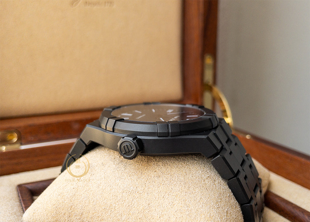 Maurice Lacroix AIKON Black Ceramic