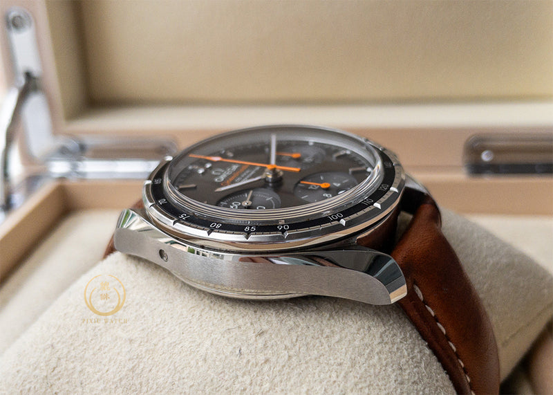 Omega Speedmaster 38 Co-Axial