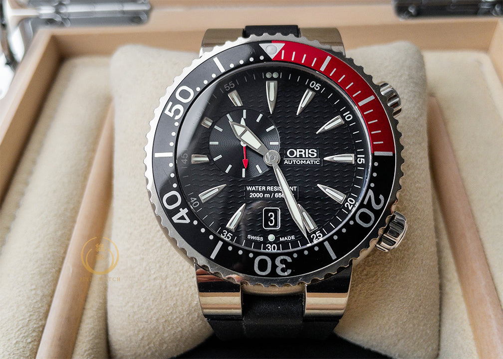 Oris Carlos Coste “Coke” Bezel Limited