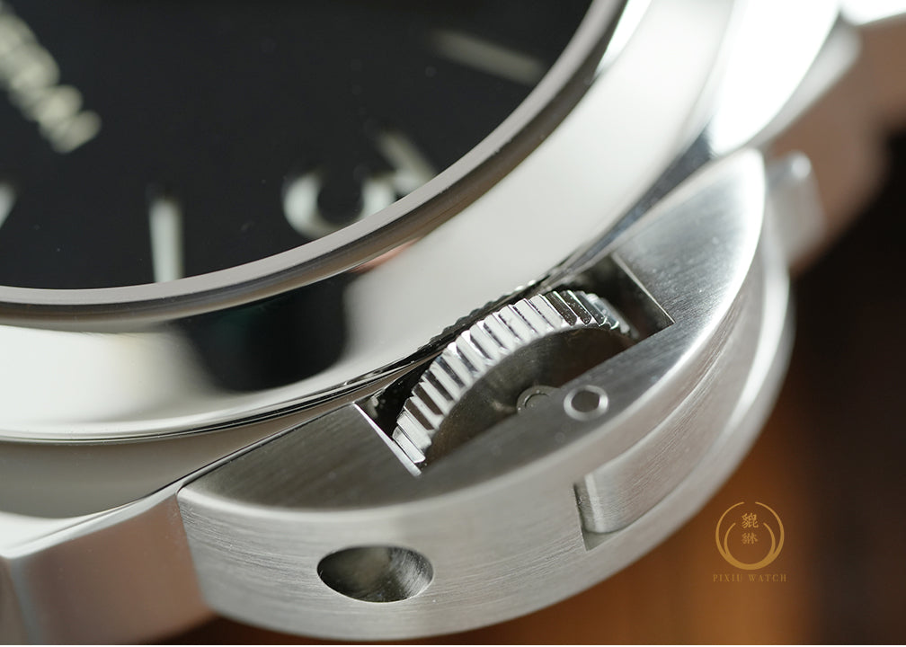 PAM00111 Luminor Marina M Series