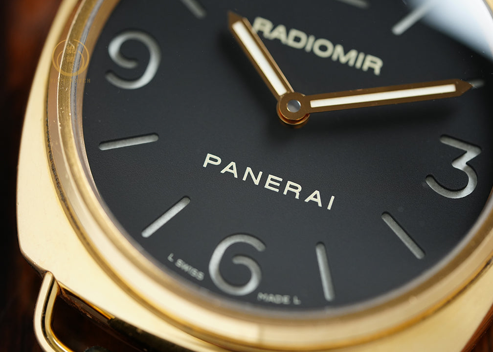 Panerai Radiomir PAM00231 Rose Gold
