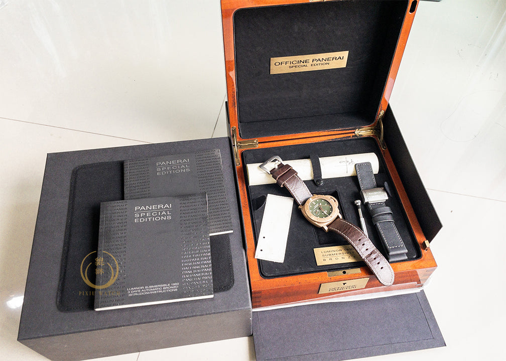 Panerai PAM00382 Submersible Limited