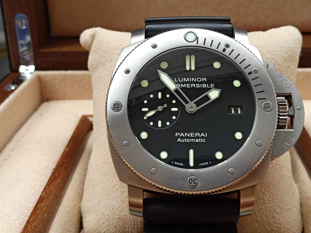 Panerai 305 Submersible Titanium