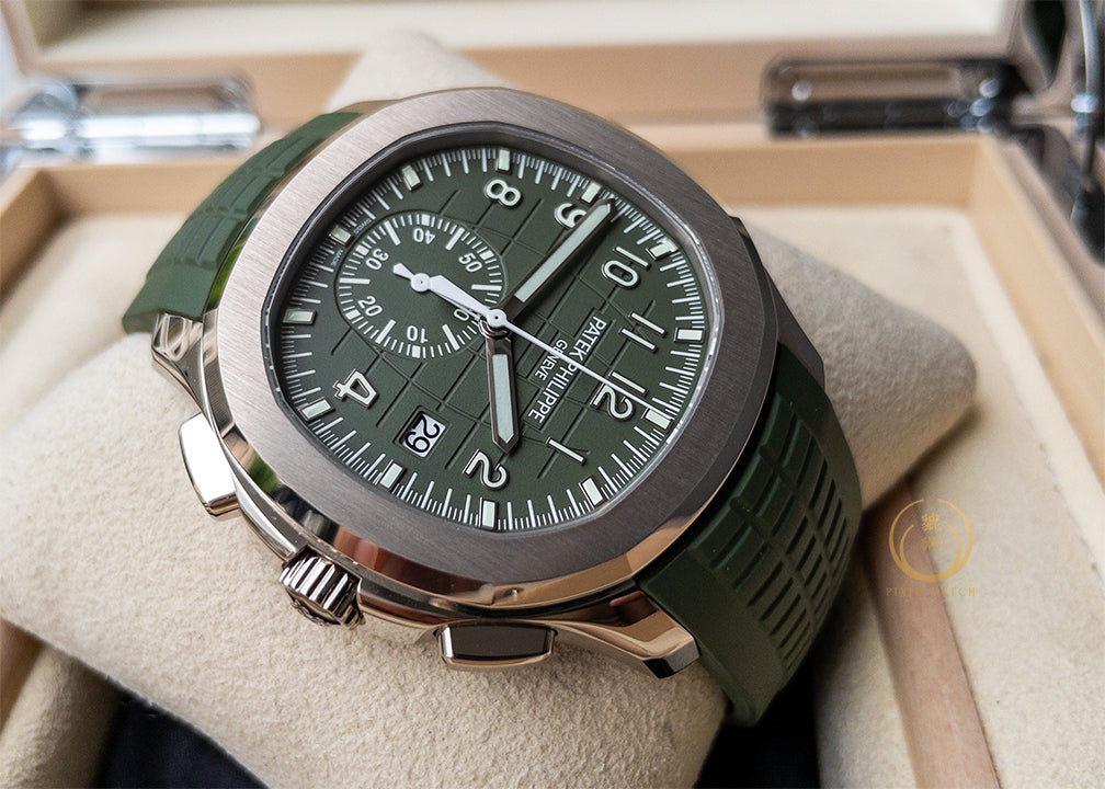 Patek Philippe Aquanaut 5968G-010 White Gold