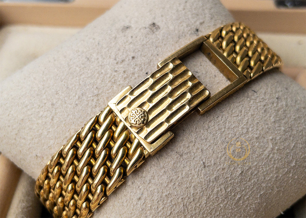 Patek Philippe 3848 Golden Ellipse