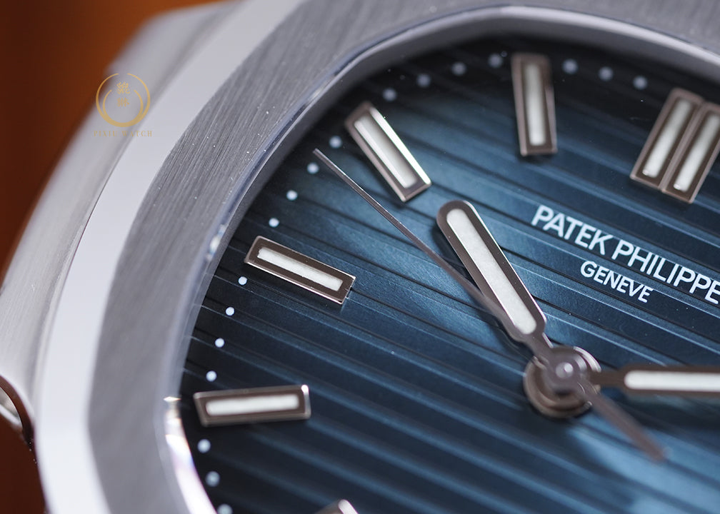 Patek Philippe Nautilus 5800/1A