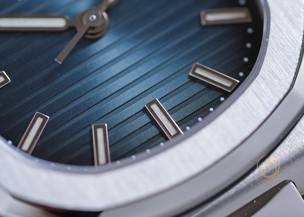 Patek Philippe Nautilus 5800/1A