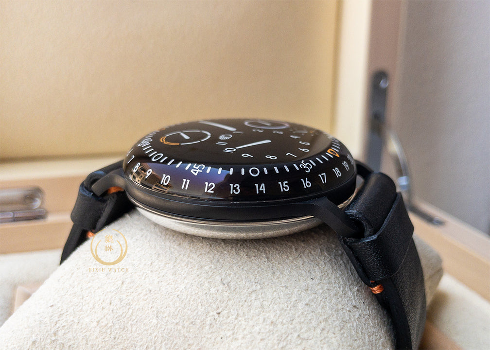 Ressence TYPE 3BB ‘Black Black’