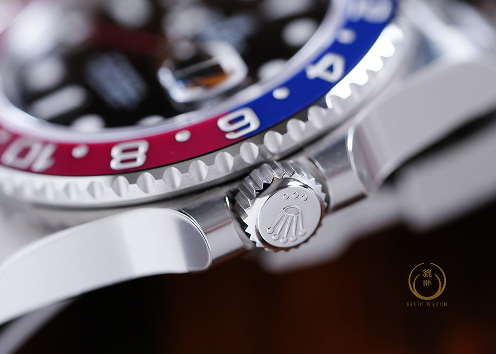 Rolex GMT-MASTER II “Pepsi” 126710BLRO