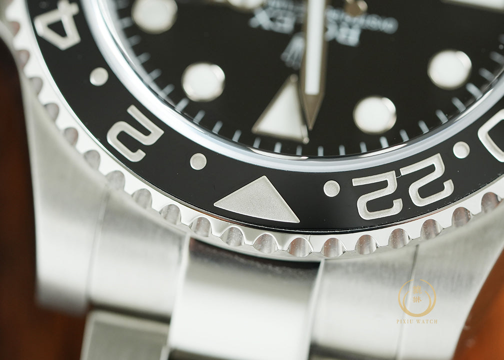 Rolex GMT-MASTER II “Batman” 116710BLNR