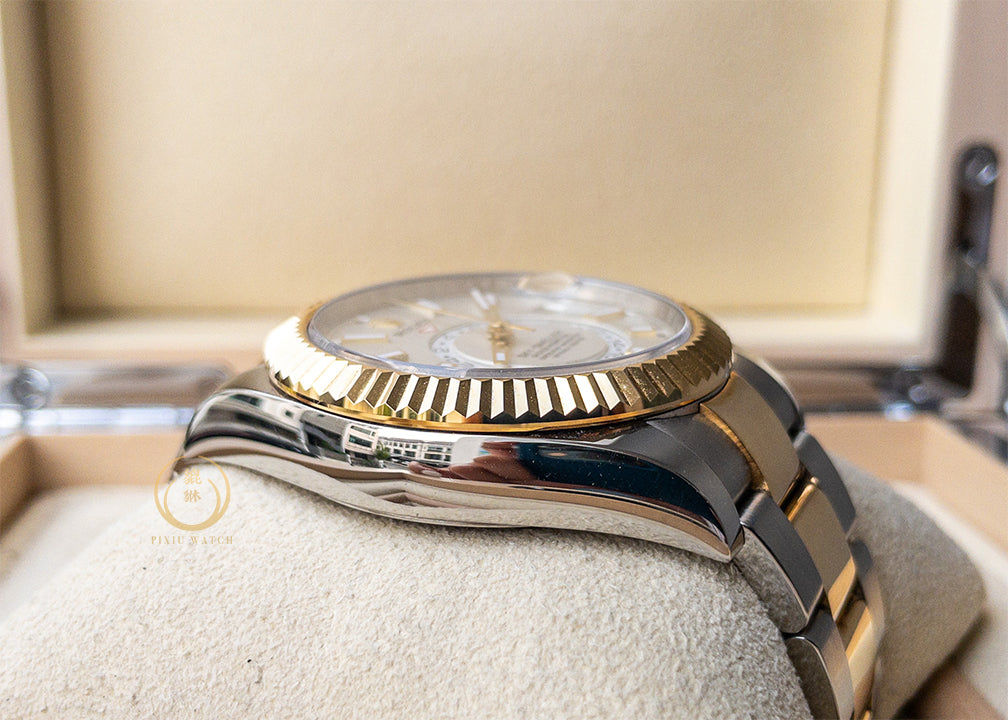 Rolex Sky-Dweller 326933 Two Tone