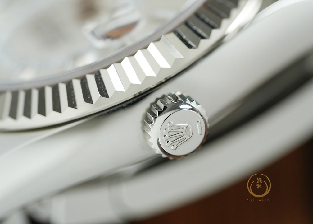 Rolex Sky-Dweller White Rolesor 336934