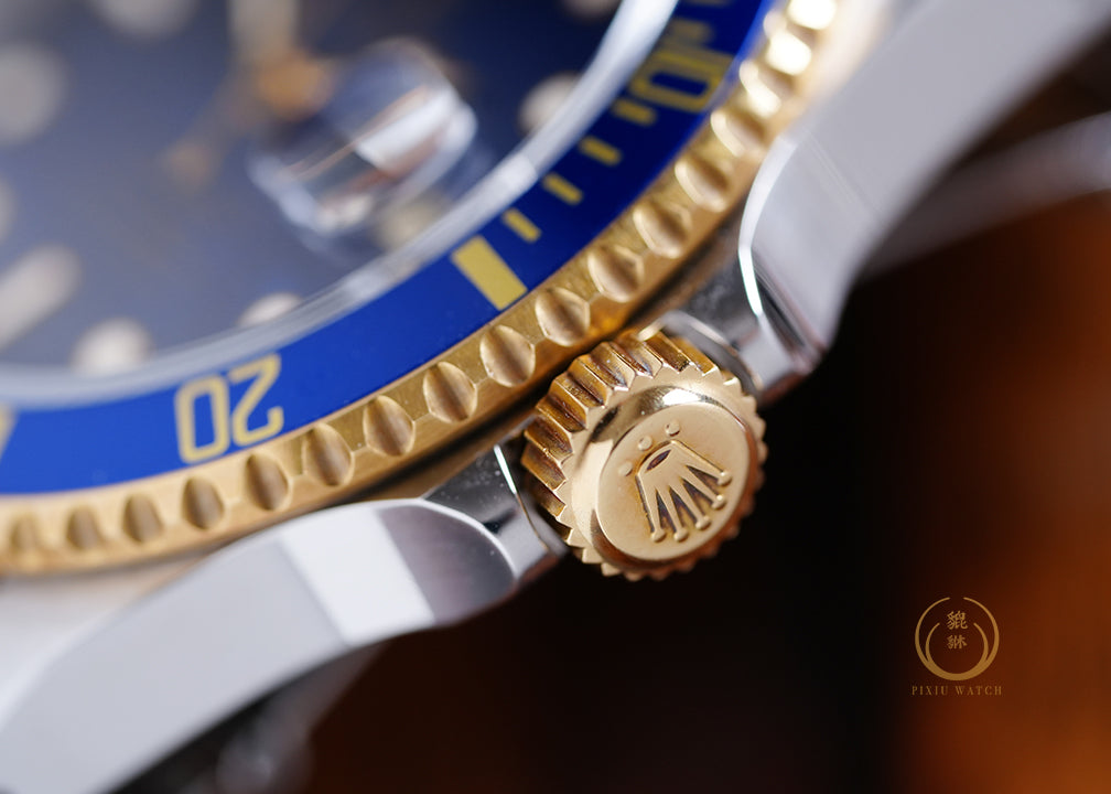 Rolex Sub Date Blue Tritium 16613