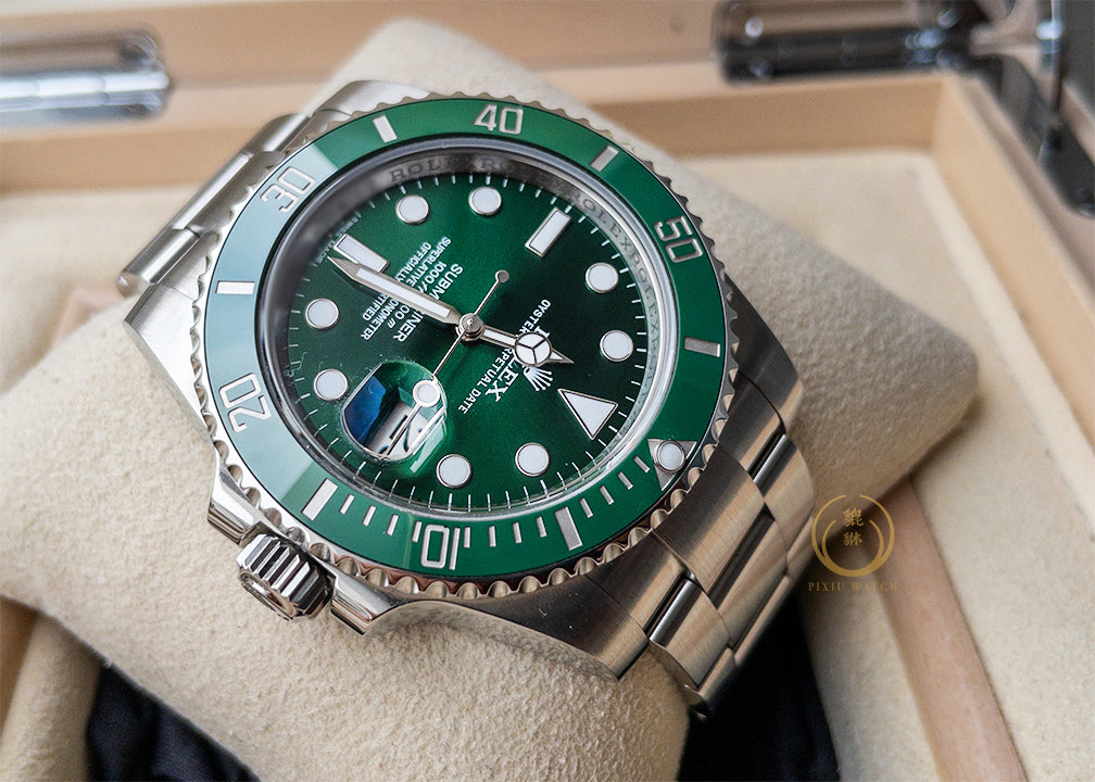 Rolex Submariner Date Hulk
