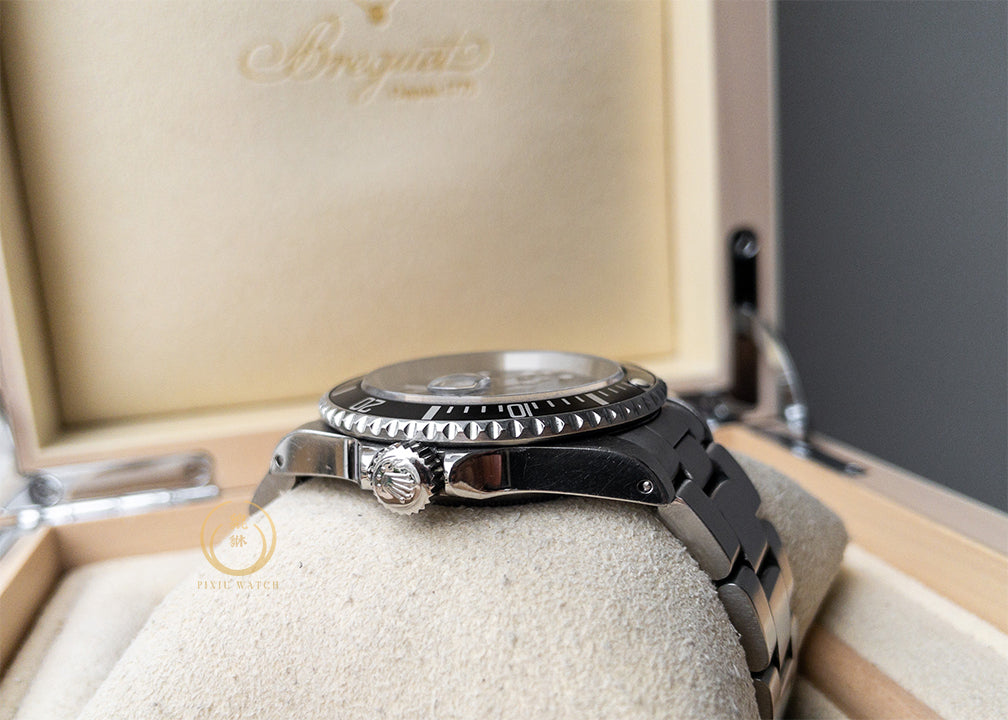 Rolex Submariner Date 16610