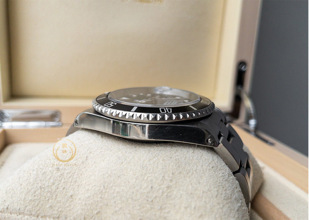 Rolex Submariner Date 16610
