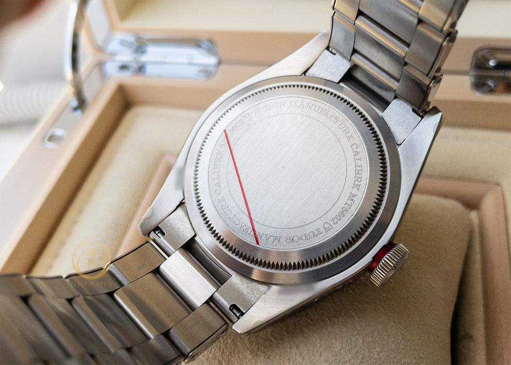 Tudor Black Bay Red Burgundy