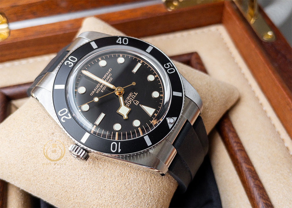 Tudor Black Bay 54