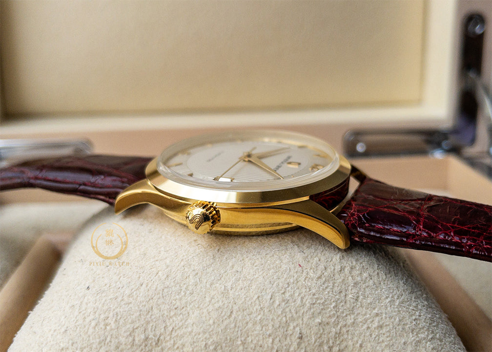 Universal Geneve Golden Classic
