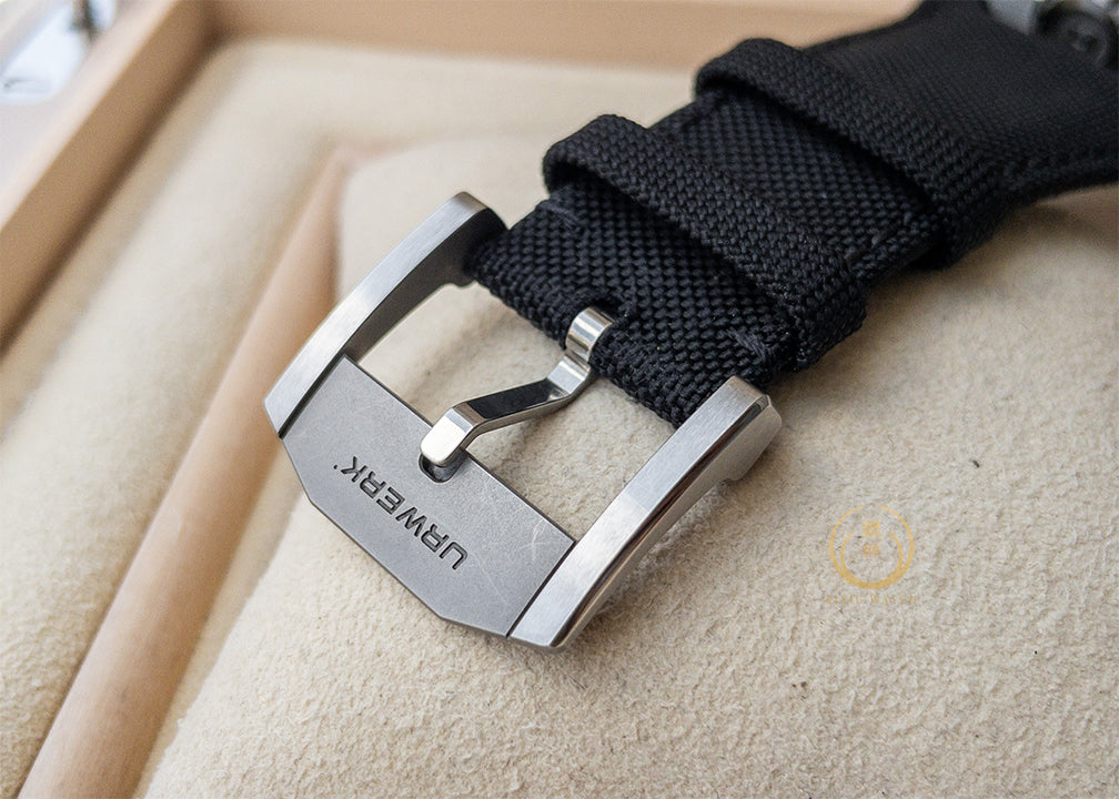 URWERK UR-100 Iron Limited 25 Pcs.