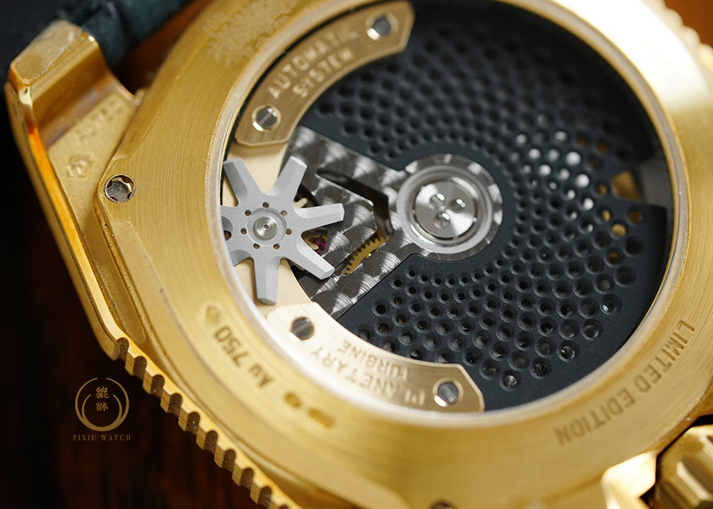 Urwerk UR-100 Electrum Limited