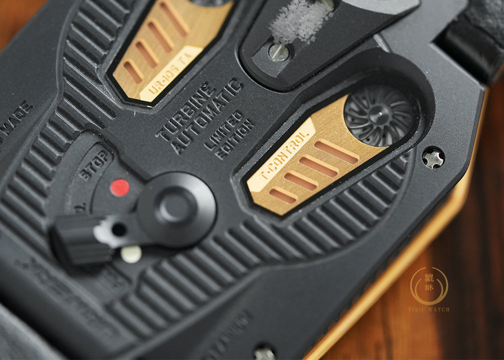 Urwerk UR-105 TA Raging Gold Limited