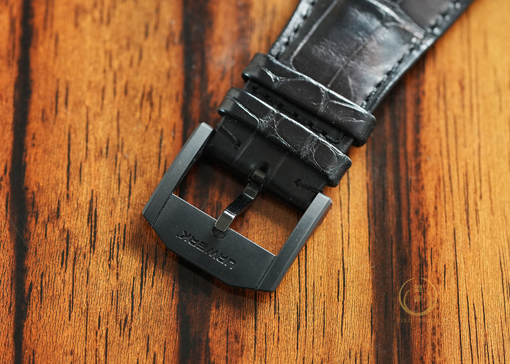 Urwerk UR-105 TA Raging Gold Limited