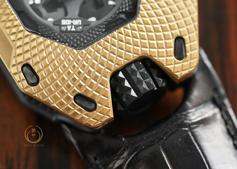 Urwerk UR-105 TA Raging Gold Limited