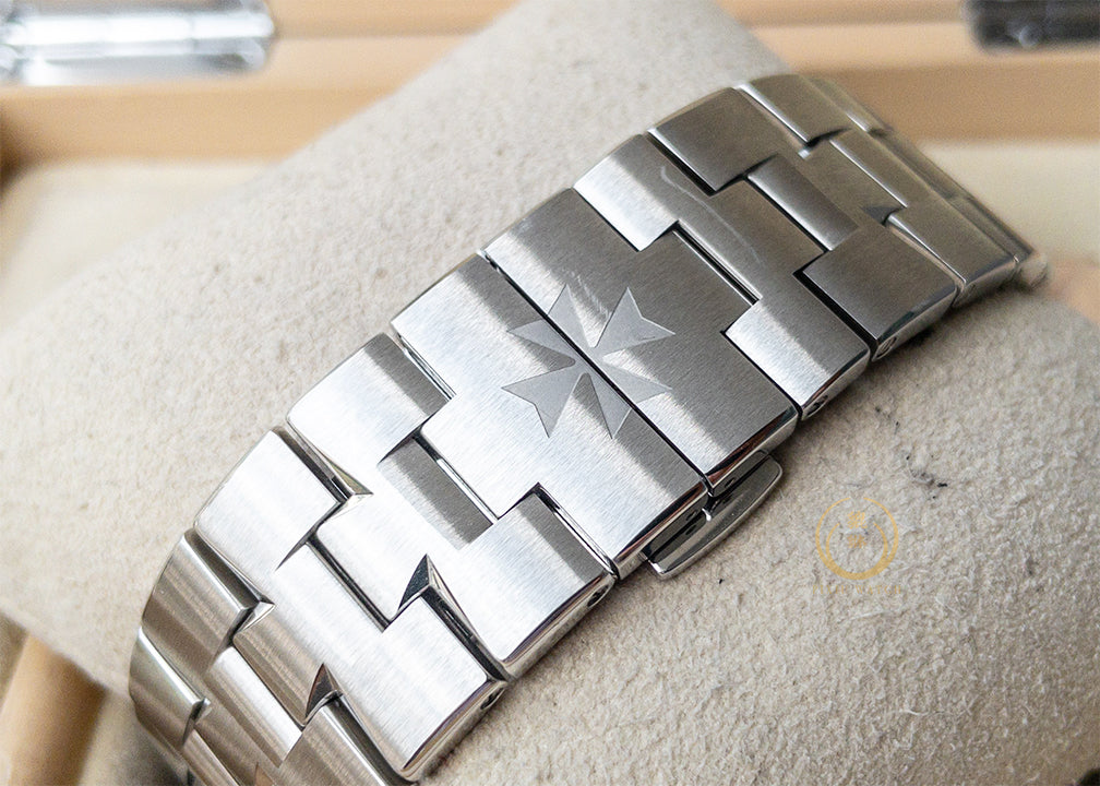 Vacheron Constantin Overseas 7900V Dual Time